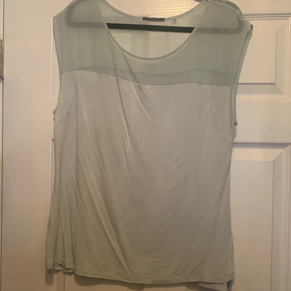 Women’s Top